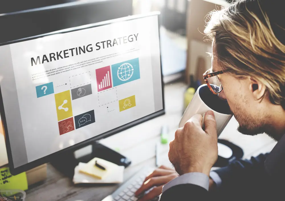 7 Ways Digital Marketing Can Level Up with AI in 2025